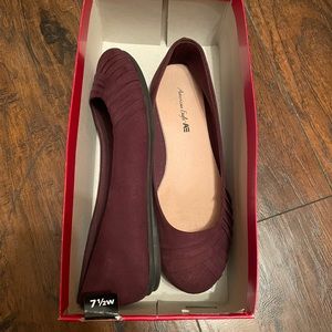 Purple American Eagle flats. Size 7 1/2 wide.